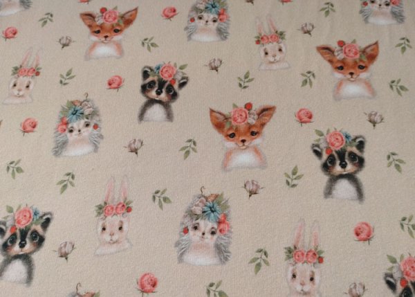 Luna Biostoff verspielter Jersey mit Waldtieren und Blumenkränzen hellbraun